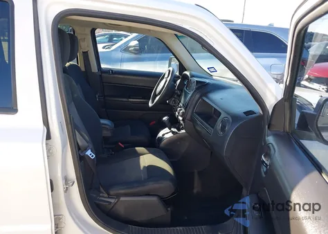 2012 Jeep Patriot Sport из США, поврежденный, VIN 1C4NJRBB2CD623977